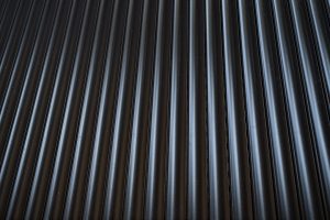 tiled vs metal roofing