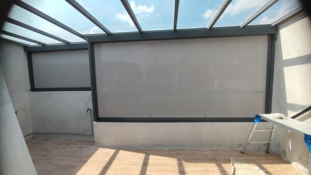 roofing contractors